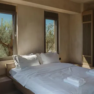 וילה Etheres, ניקיטי